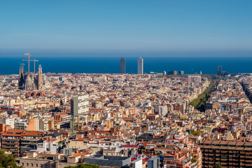 Vista aérea de Barcelona utilizada por Ventia Group, agencia SEO en Barcelona especializada en posicionamiento web.